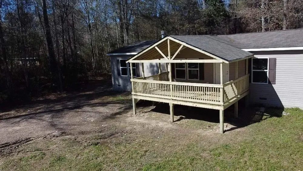 Affordable fence repair service in Vidor, TX - Gladiator Deck & Fence