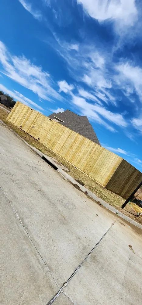 Professional fence repair experts serving Vidor, TX - Gladiator Deck & Fence