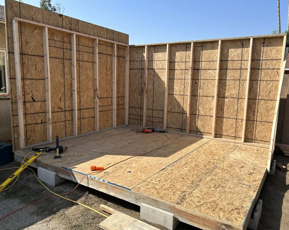 Affordable fence repair for homes in Pasadena, CA by Goodwin Construction