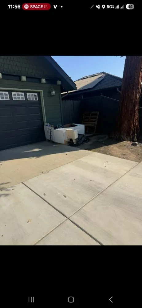 Quality fence installation in Lemoore, CA by Got Junk