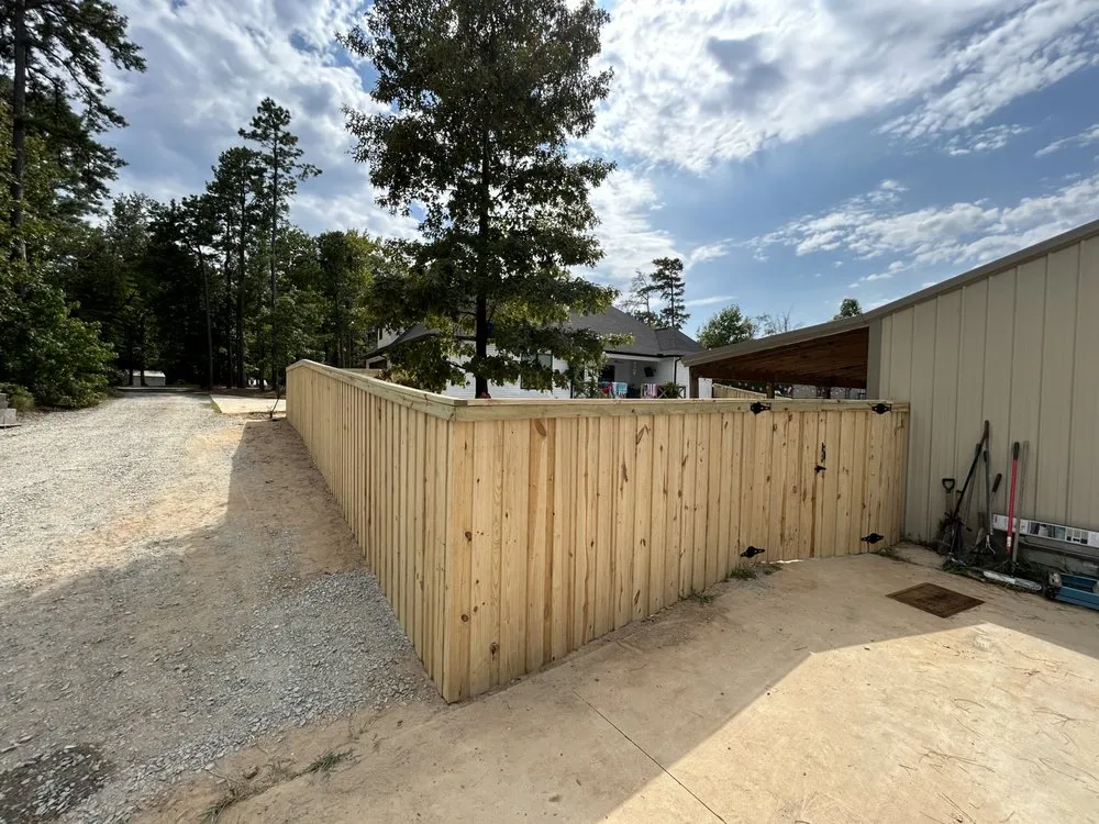 Quality privacy fencing service in Benton, AR - Gray Constructors