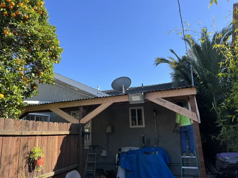 Professional fence repair experts serving Compton, CA - Handyman Rivera