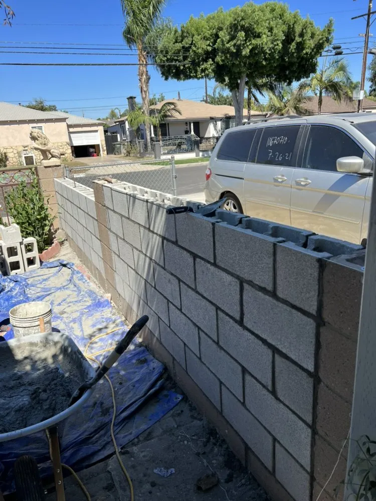 Top-rated privacy fencing experts serving Compton, CA - Handyman Rivera
