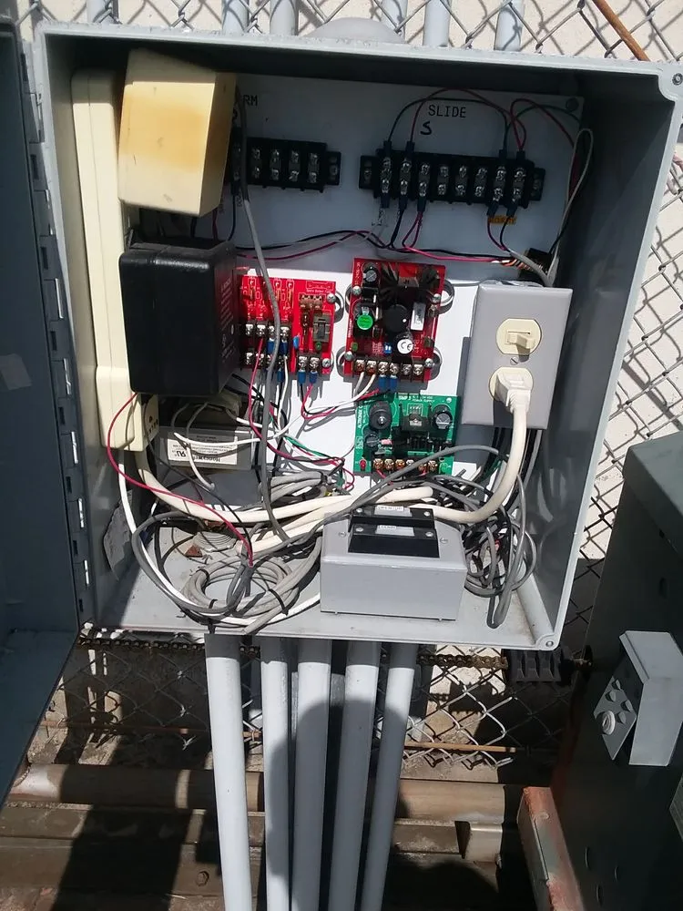 Trusted privacy fencing for homes in Spring, TX by Hi Tech Access Controls