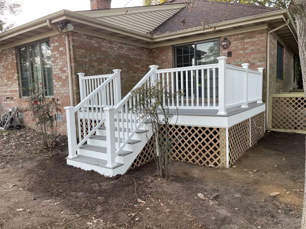 Professional chain link fencing in Gloucester, VA by Hogge’s Carpentry