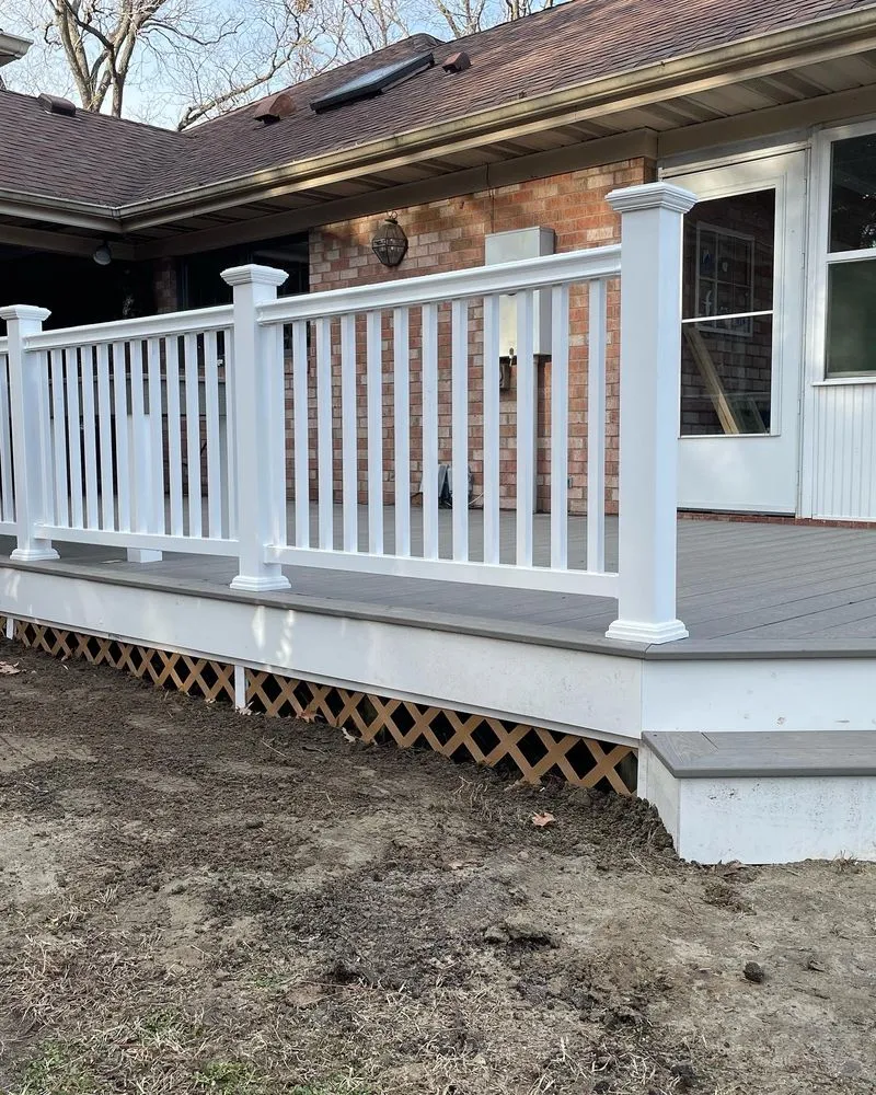 Top-rated fence repair in Gloucester, VA by Hogge’s Carpentry