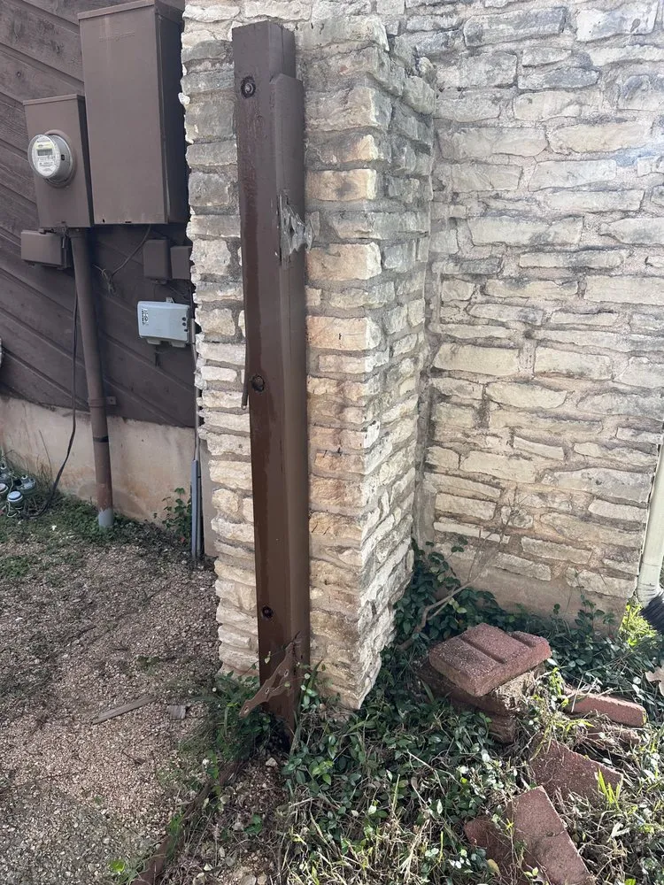 Quality wood fence service experts serving Georgetown, TX - Honstein Services
