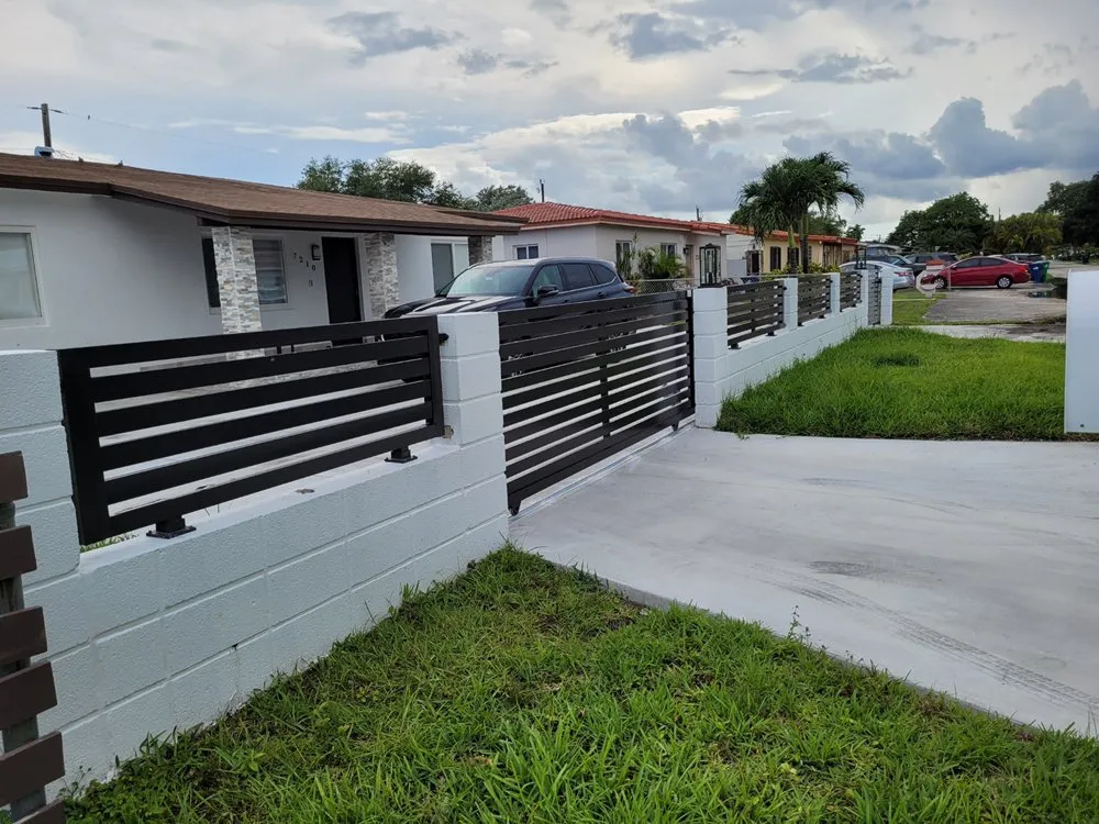 Professional fence installation experts serving Miami, FL - Horizon Structural Developers