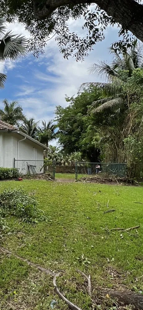 Trusted chain link fencing in Miami, FL by Horizon Structural Developers