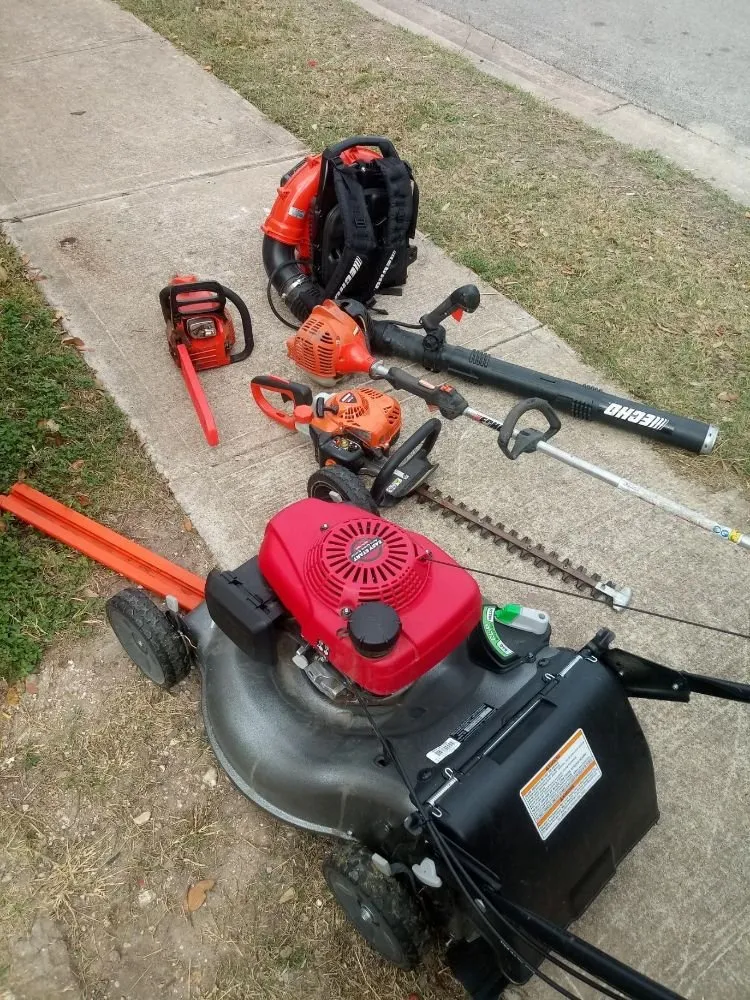 Local chain link fencing service in Round Rock, TX - House Monkey