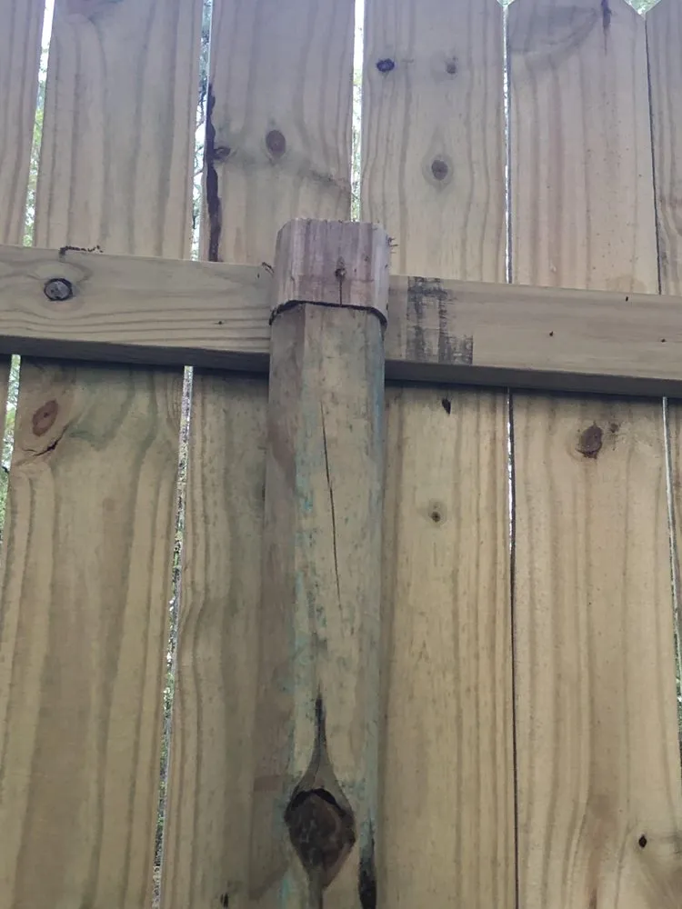 Reliable fence repair for homes in Birmingham, AL by iConstruct