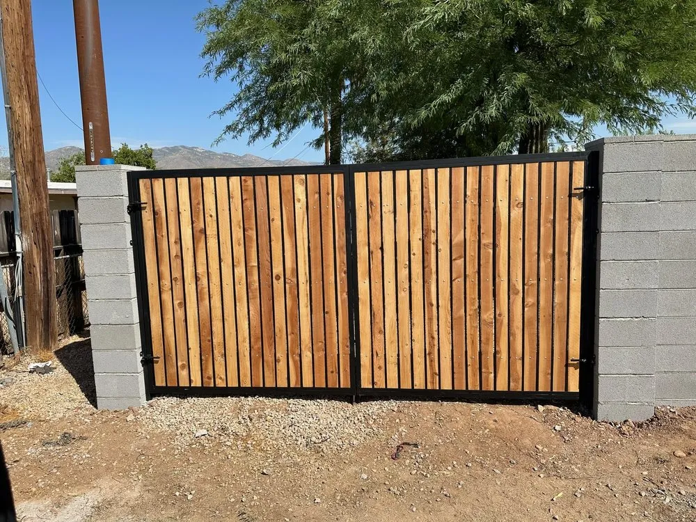 Affordable wood fence service experts serving Phoenix, AZ - IMS Phoenix