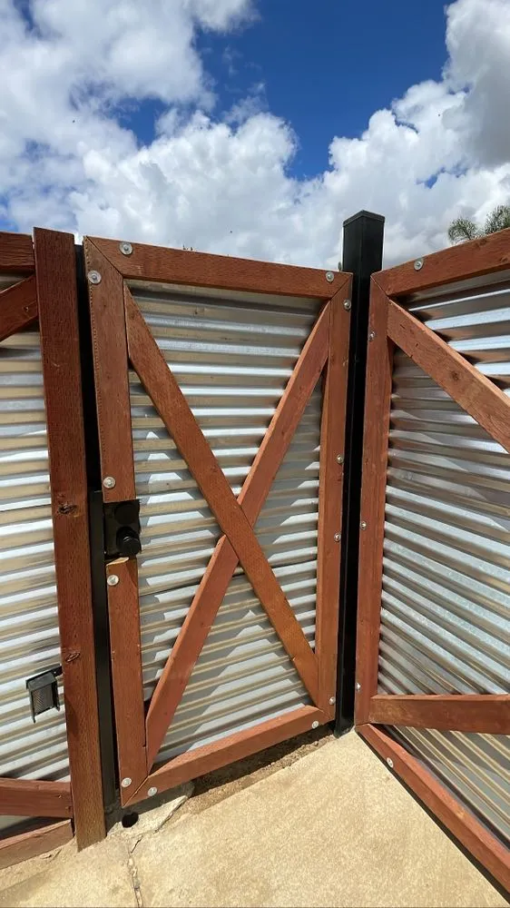 Top-rated chain link fencing for homes in Colton, CA by Industrious Engineering