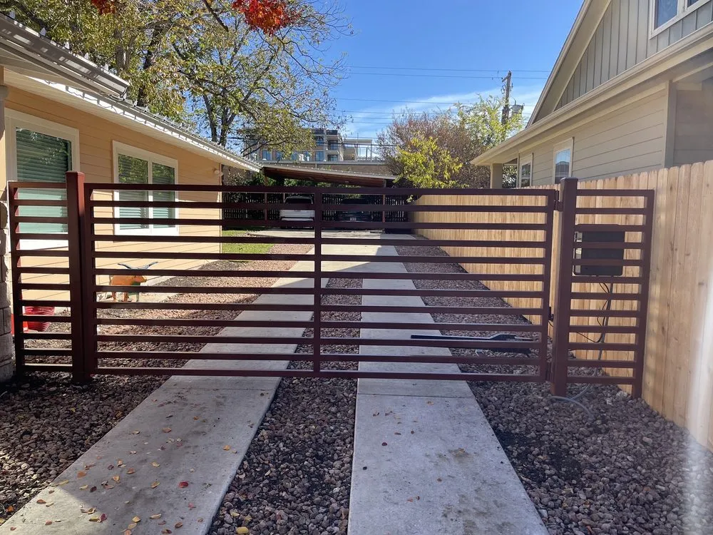 Top-rated chain link fencing for homes in Austin, TX by Integrity Automatic Gates