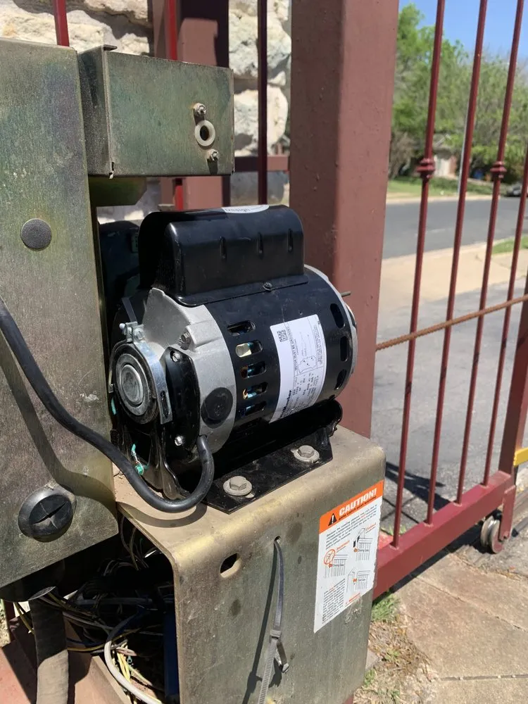 Affordable wood fence service experts serving Austin, TX - Integrity Automatic Gates