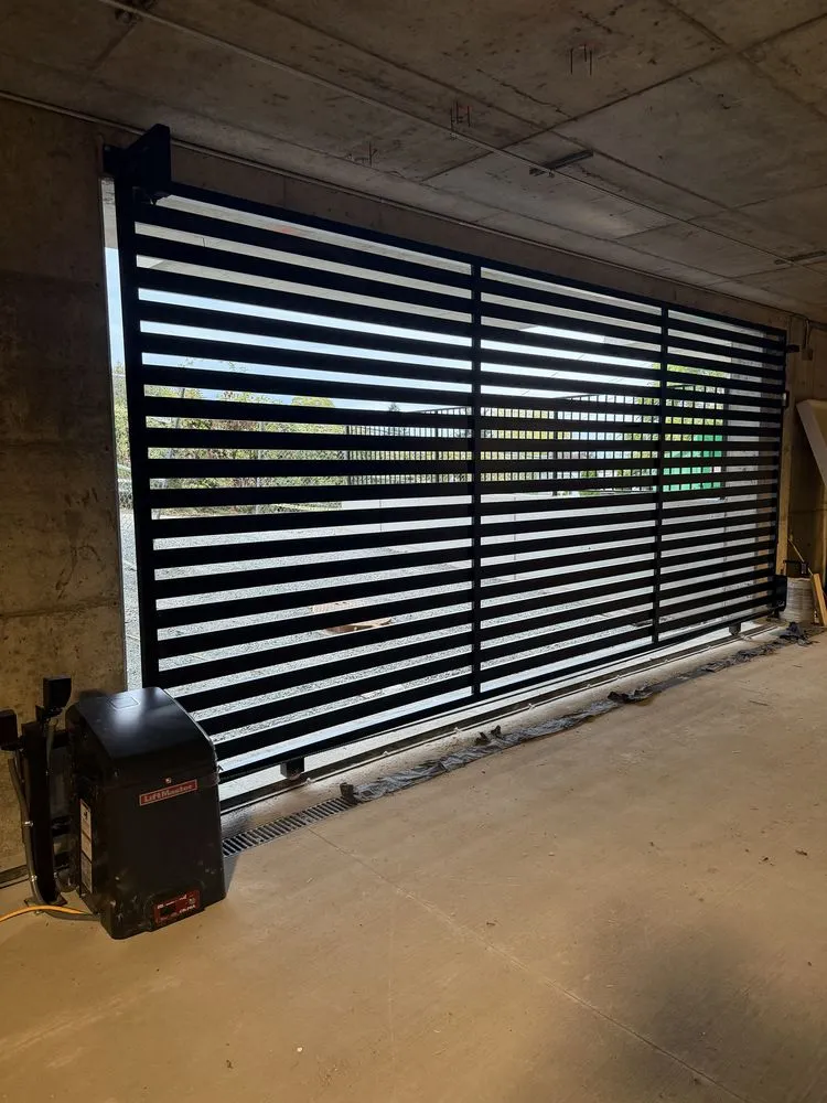 Quality wood fence service service in Bellevue, WA - Interactive Gates & Security