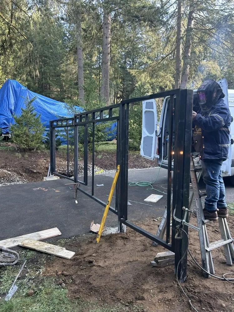Professional vinyl fence installation service in Bellevue, WA - Interactive Gates & Security