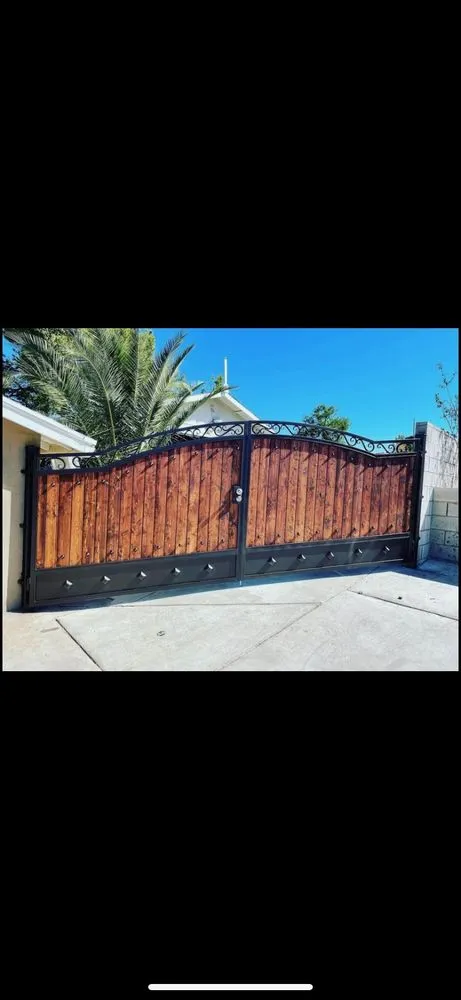 Reliable fence repair service in Perris, CA - Ivan Welding