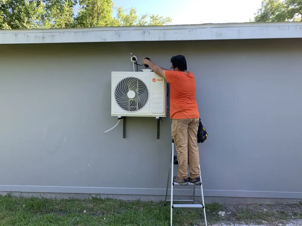 Expert chain link fencing experts serving Spring, TX - JAG Construction