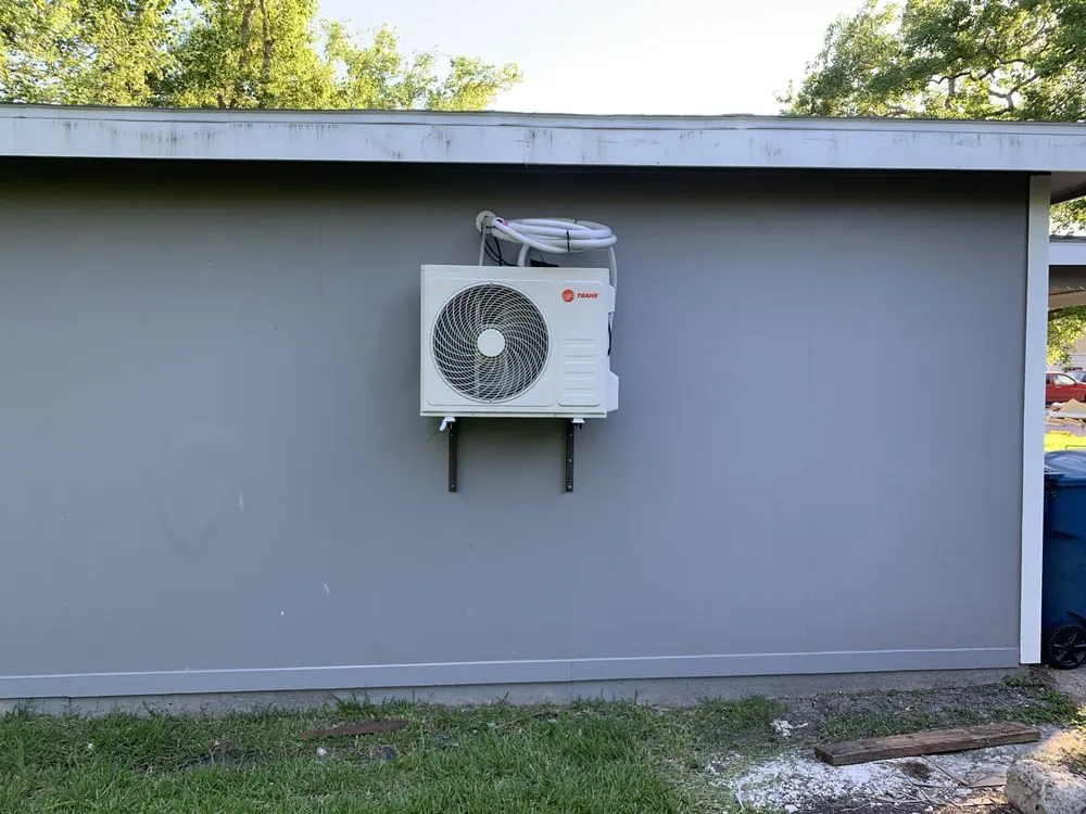 Professional fence repair experts serving Spring, TX - JAG Construction