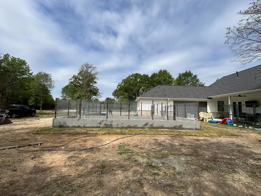 Expert vinyl fence installation for homes in Iola, TX by JBlakeley Construction