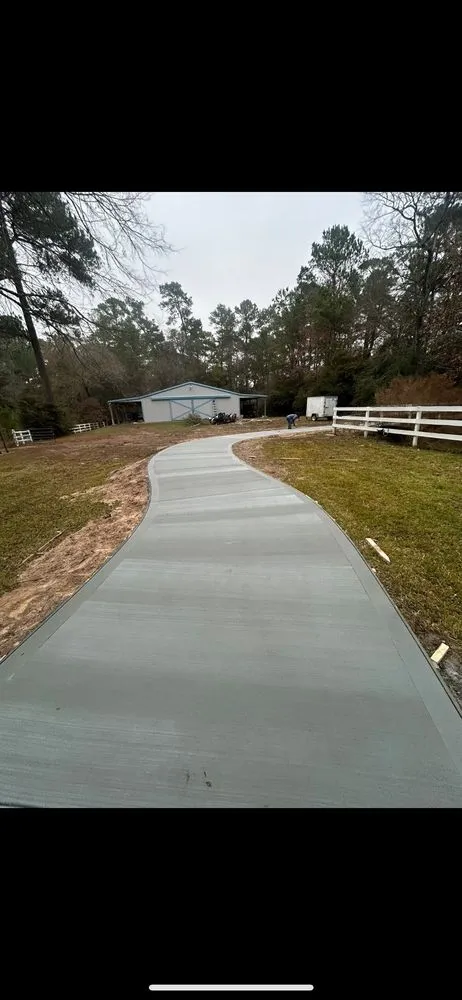 Quality fence installation service in Iola, TX - JBlakeley Construction