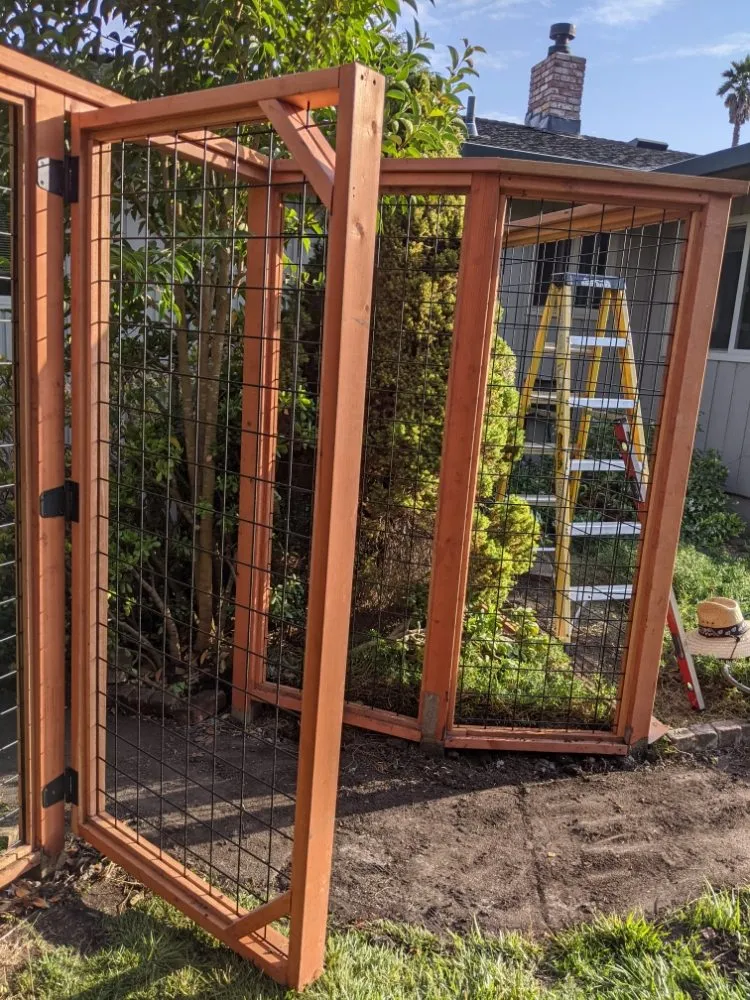 Trusted chain link fencing in Freedom, CA by JC Constructions