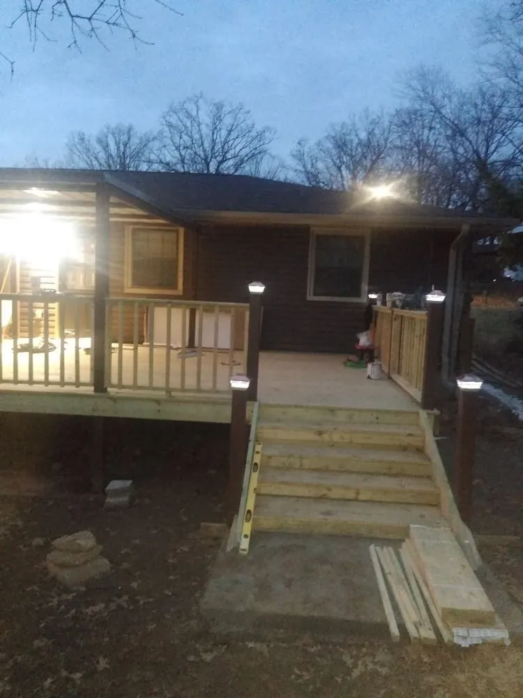 Trusted wood fence service in Georgetown, AR by JD construction