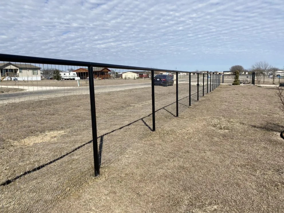 Quality wood fence service experts serving Venus, TX - J&J’S Services