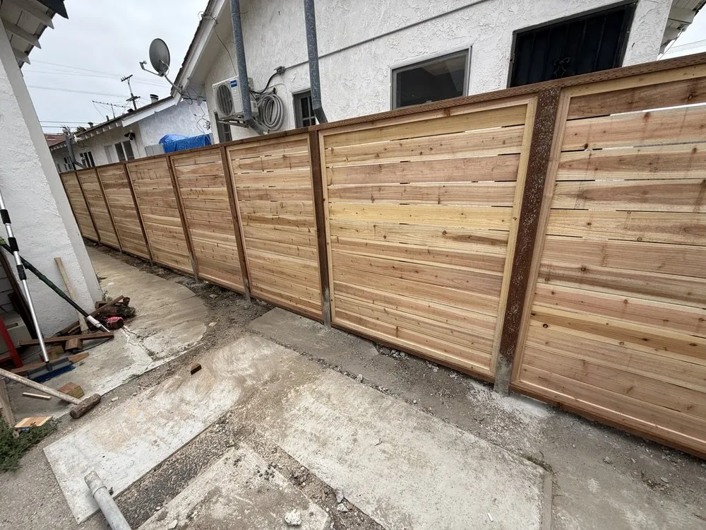 Professional privacy fencing experts serving Paramount, CA - Jonathan Framing