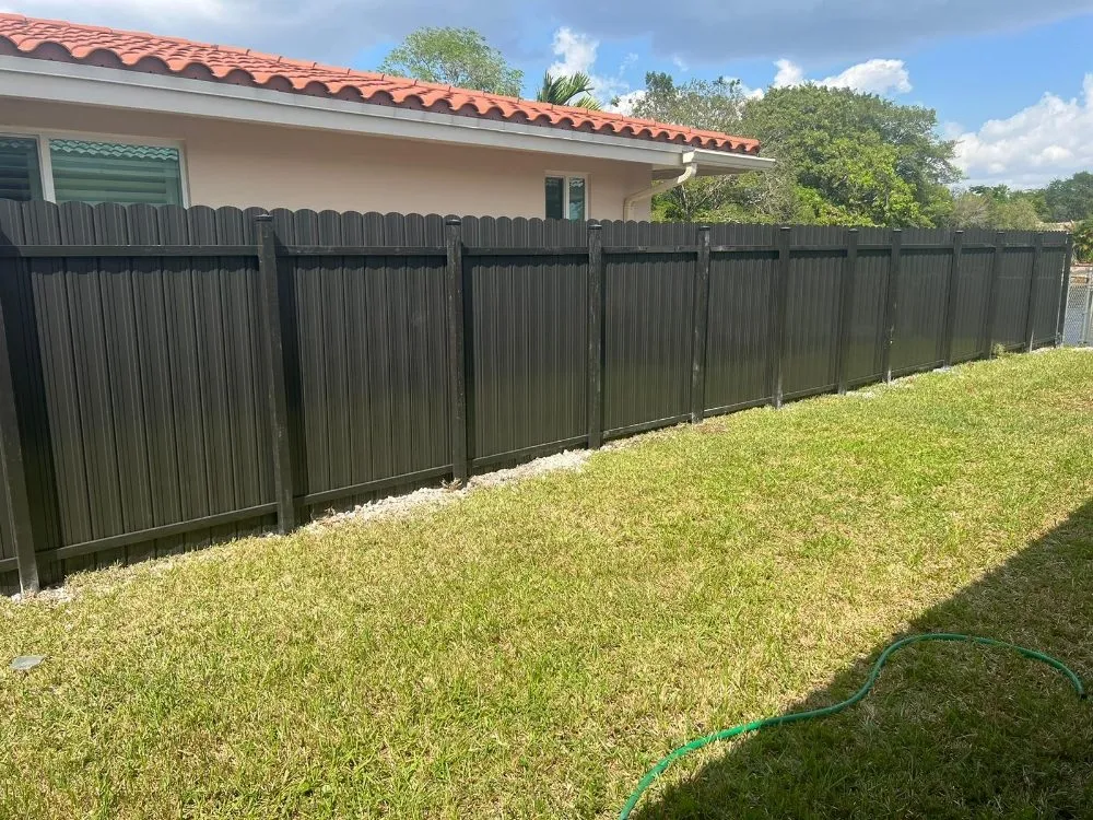 Expert fence repair experts serving Miami, FL - Jonathan Multi Services