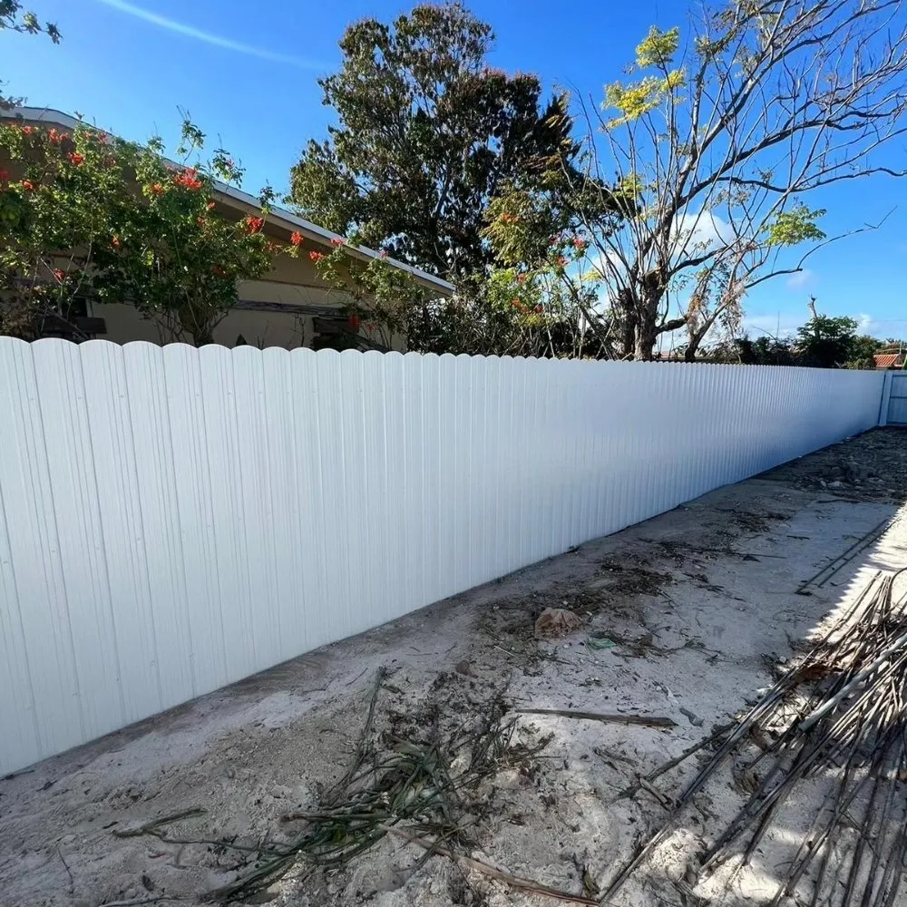 Trusted vinyl fence installation experts serving Miami, FL - Jonathan Multi Services