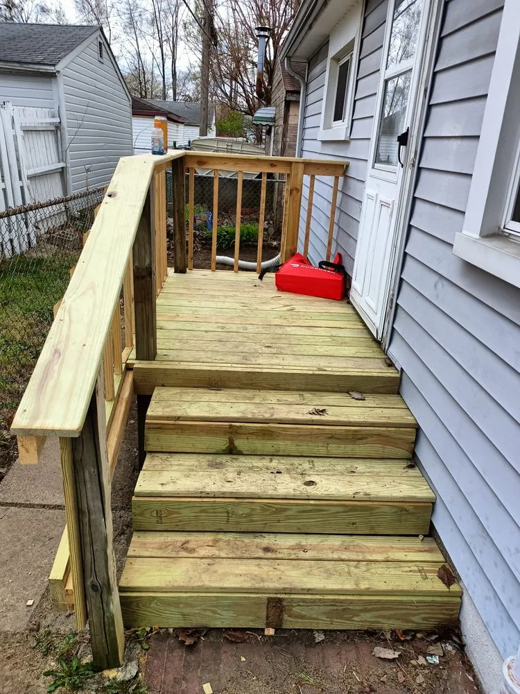 Trusted fence installation in Saint Clair, MI by JRS