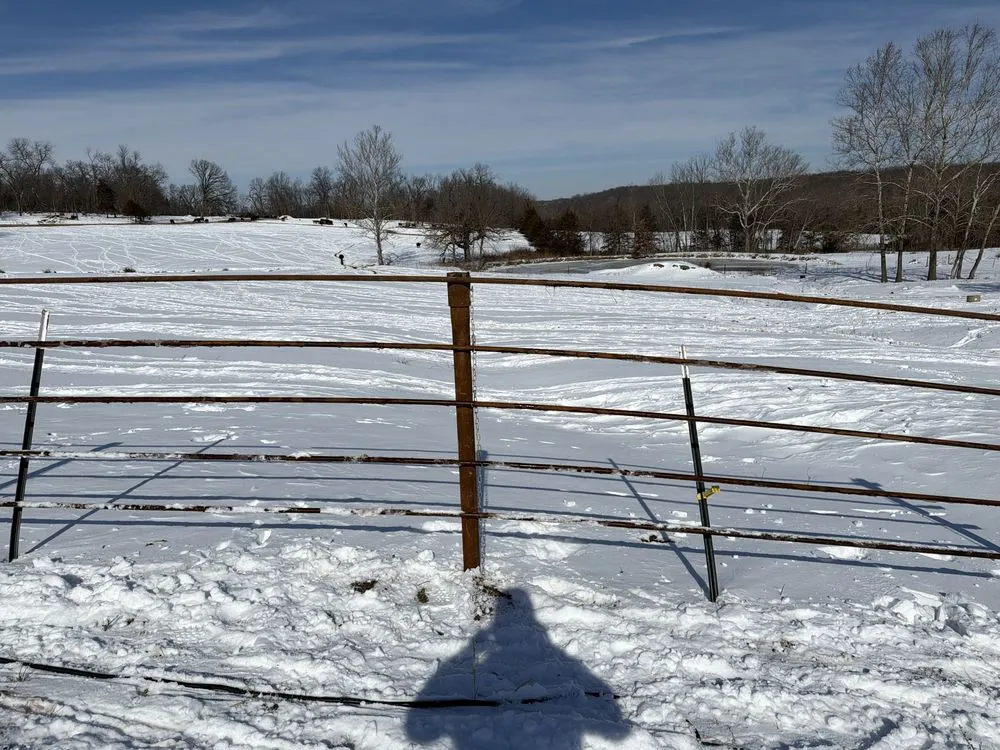 Trusted wood fence service in Eugene, MO by J&W Mobile Welding