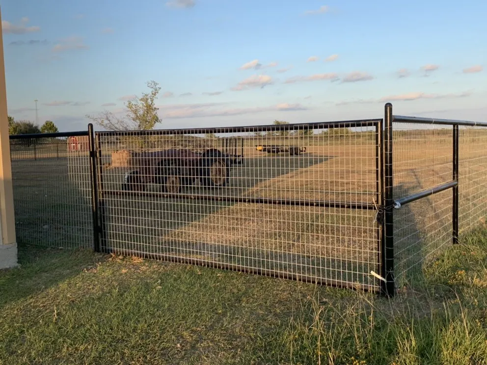 Top-rated privacy fencing for homes in Pilot Point, TX by KCS Construction