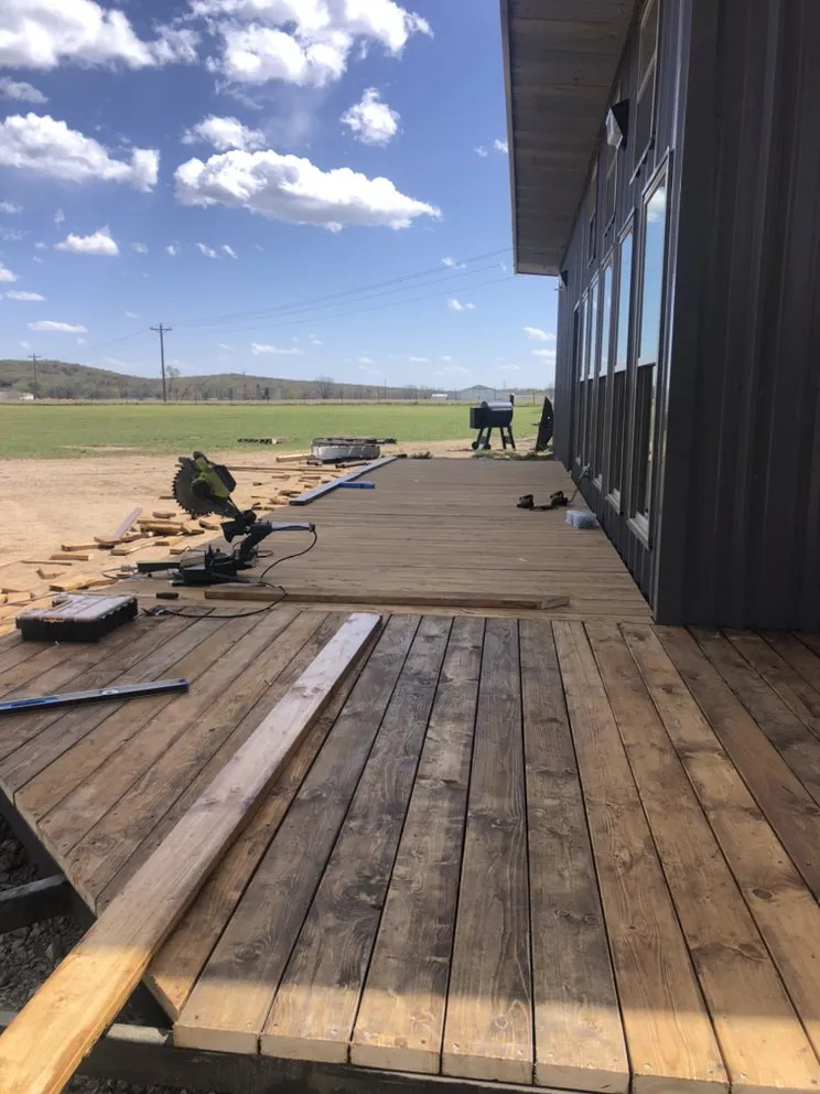 Trusted vinyl fence installation service in Pilot Point, TX - KCS Construction
