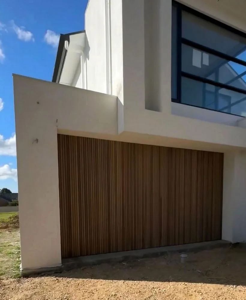 Quality fence installation in Midland, TX by Kelview