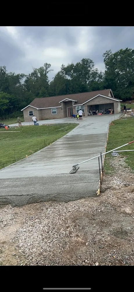 Affordable vinyl fence installation for homes in Rogers, AR by Keystone Projects