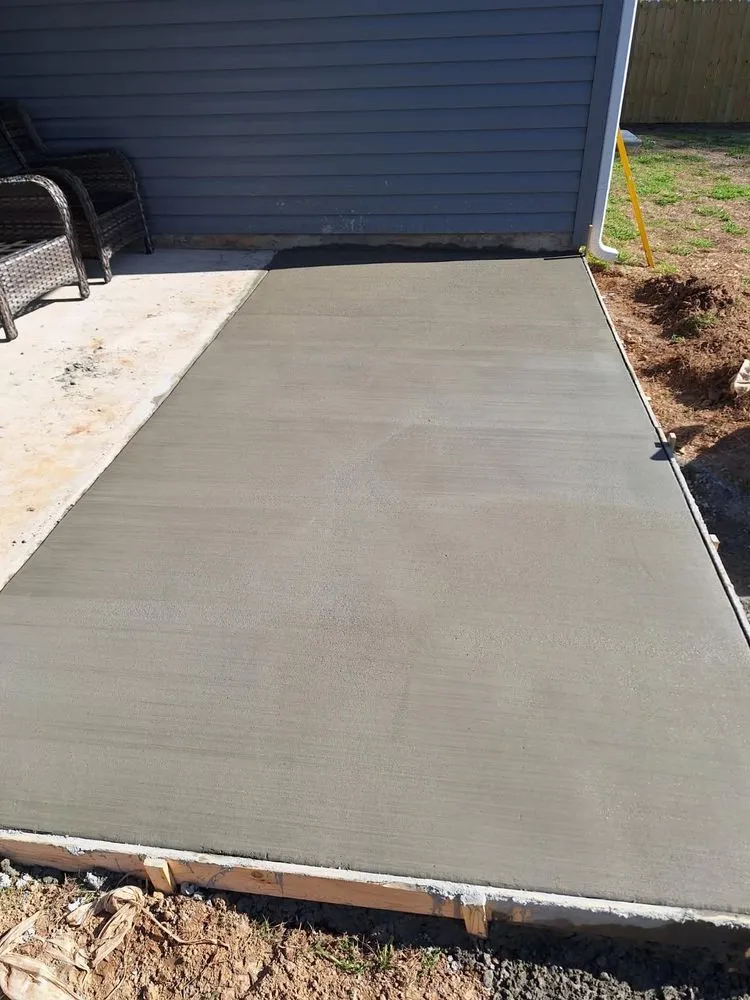 Professional vinyl fence installation service in Rogers, AR - Keystone Projects