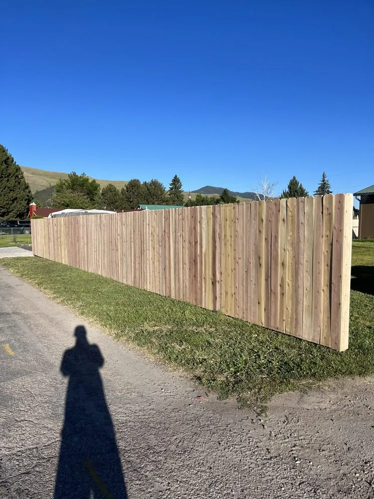 Expert vinyl fence installation service in Florence, MT - Killshot Construction