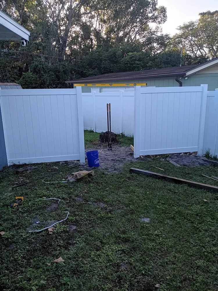 Affordable wood fence service service in Eustis, FL - KNF Clearing Grading & Fencing