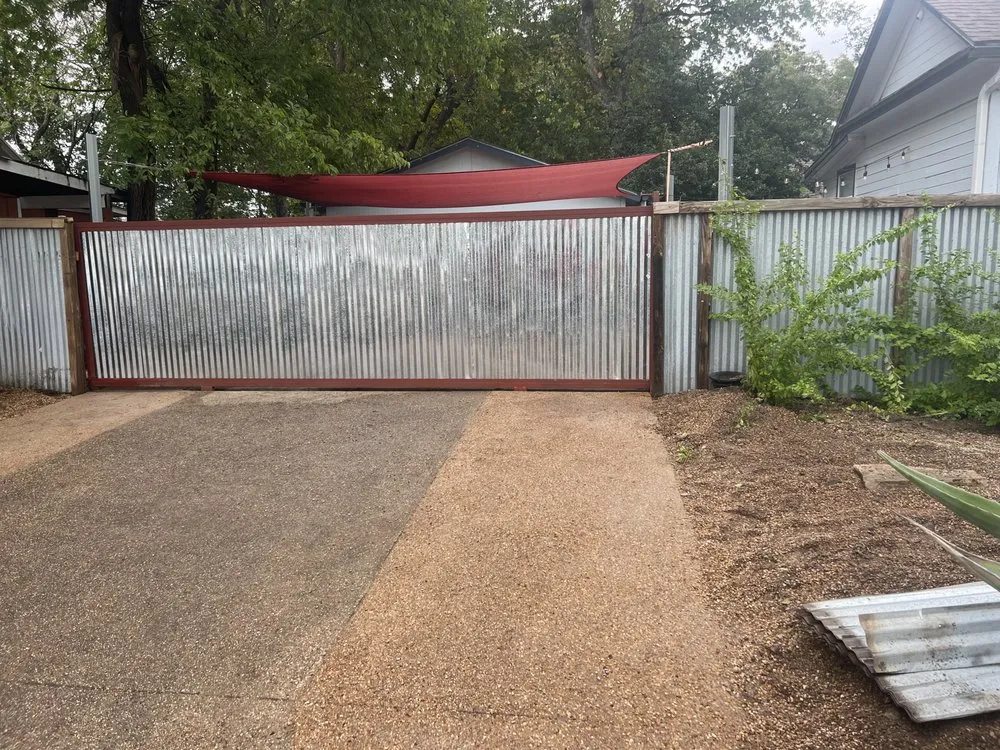 Professional chain link fencing for homes in Austin, TX by Knowitall Access & Integration