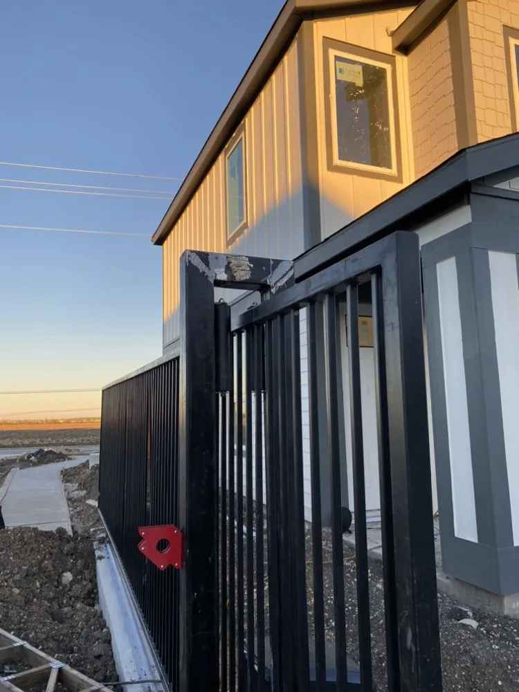 Professional fence repair in Austin, TX by Knowitall Access & Integration