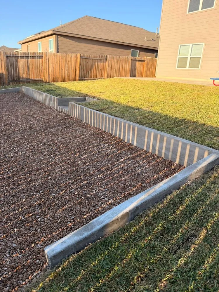Top-rated fence installation service in Von Ormy, TX - La Roca92