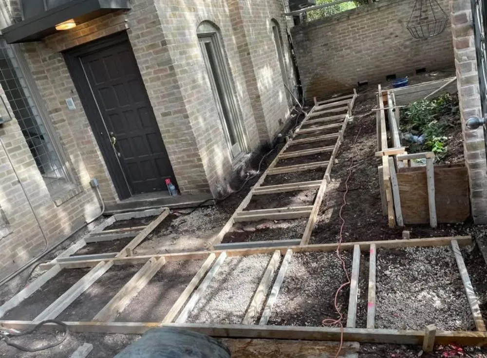 Local fence installation for homes in Von Ormy, TX by La Roca92
