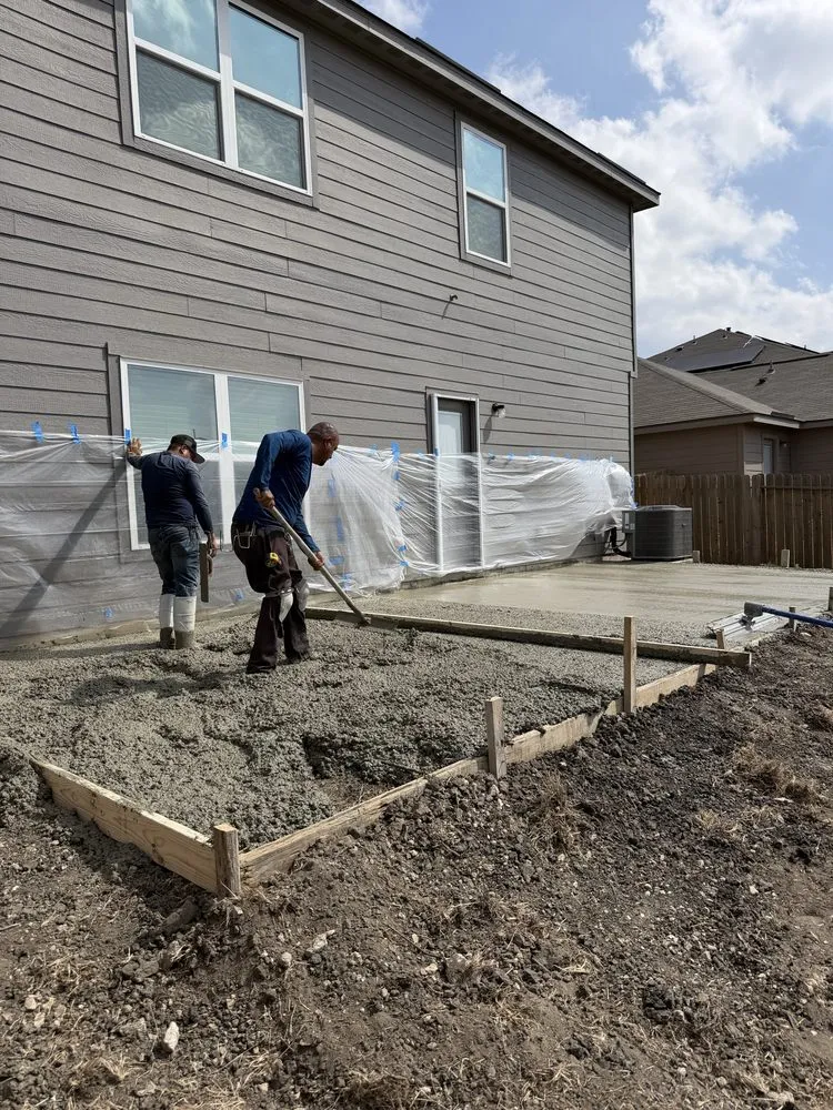 Affordable fence installation in Von Ormy, TX by La Roca92