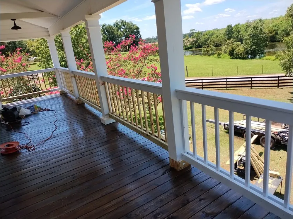 Expert fence installation service in Lucedale, MS - Level Up Construction