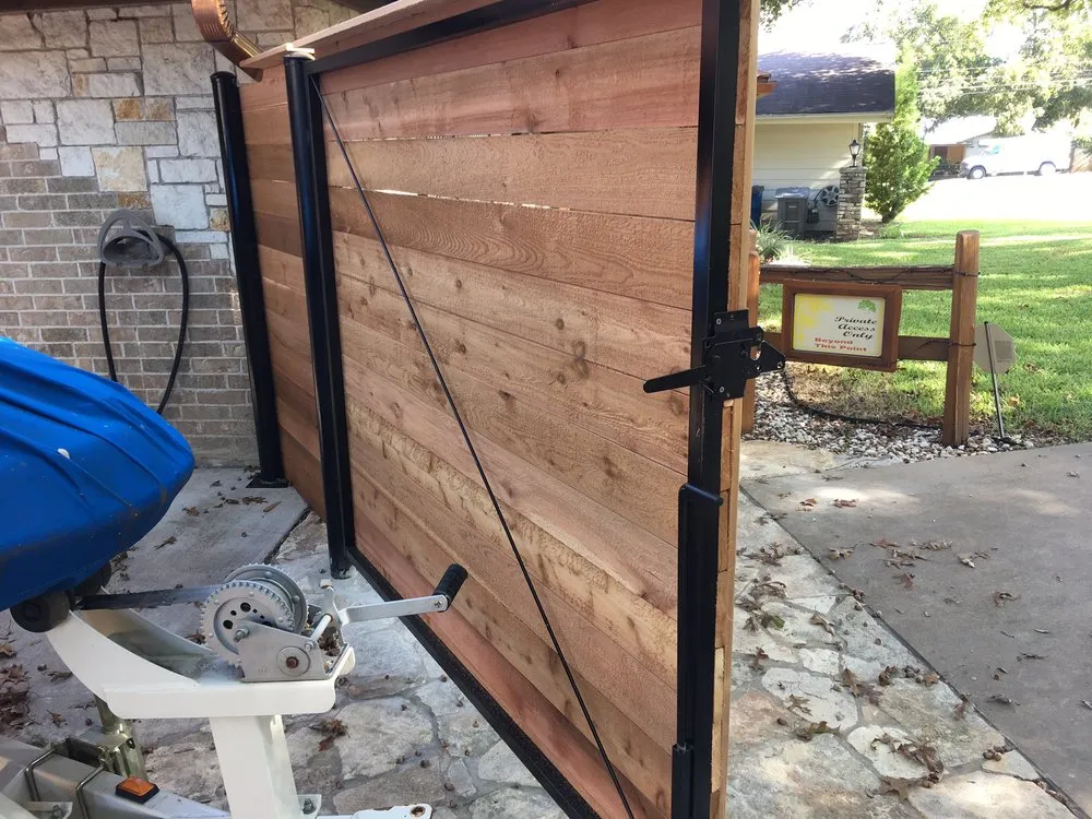 Top-rated privacy fencing experts serving Austin, TX - Liquid Contracting