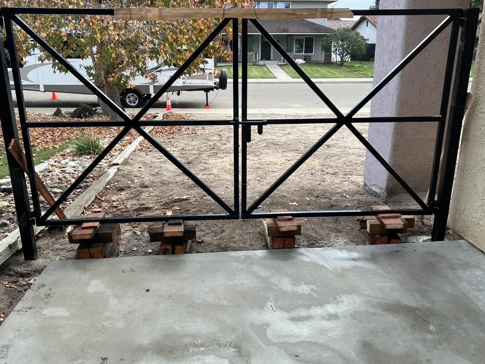Trusted fence repair for homes in Lompoc, CA by Litwiler Construction