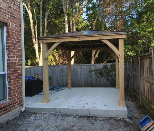 Top-rated fence repair in Rowlett, TX by LL Contracting